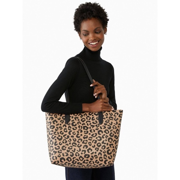 Kate Spade Large Reversible Tote - Picture 2 of 10